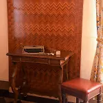 Castello Machiavelli Bed & Breakfast