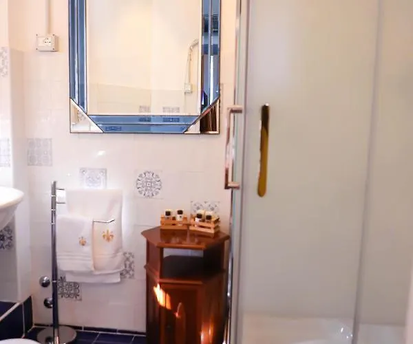 Castello Machiavelli فندق مبيت وإفطار