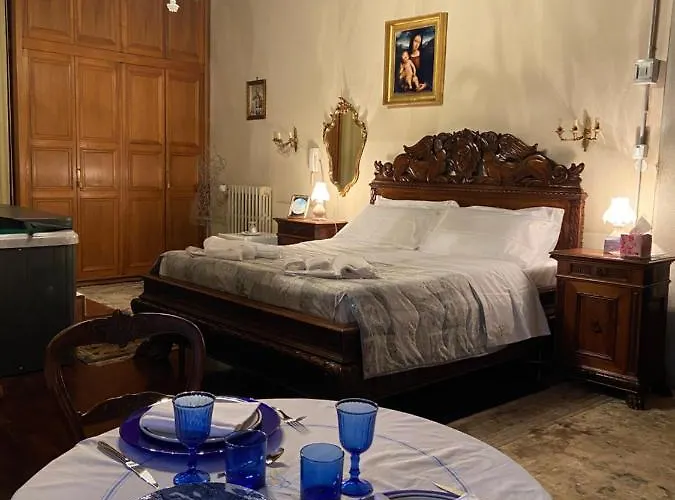 Castello Machiavelli 住宿加早餐酒店 4*