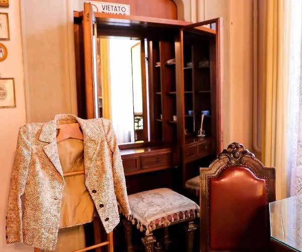 Castello Machiavelli 4* 奥扎诺-德尔艾米利亚