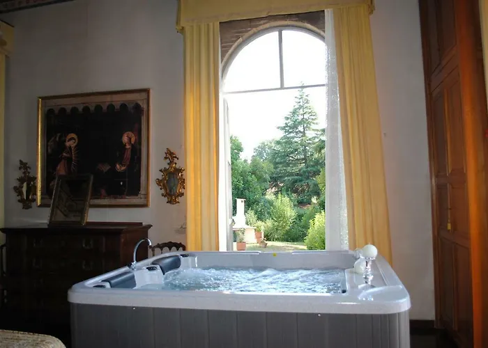 Castello Machiavelli 4* Ozzano dell'Emilia